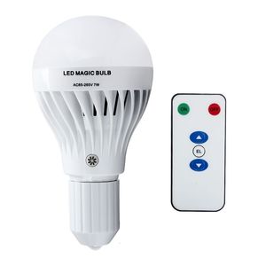 Ilumina￧￣o inteligente 7W E27 LED 220V Bulbo recarreg￡vel L￢mpada de l￢mpada de emerg￪ncia reduz￭vel para o quarto com controle remoto IR 221119