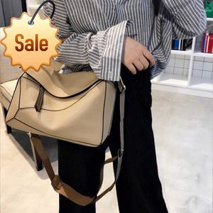 Luxury Designer Handbags Fashion Leather Geometric Women's 2023 New High Quality Mini Messenger Hand Pillow Single Shoulder Oblique Cross Bag Factory Direct Sales