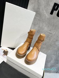 Marka kadın botları moda tasarımı hakiki deri rahat platform Doc Martens