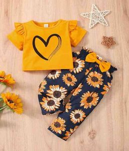Baby Heart Print Ruffle Trim Tee Floral Print Pants She015342499