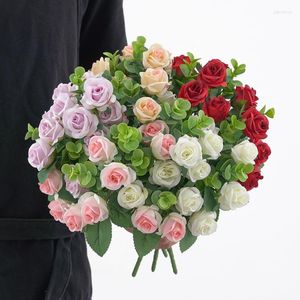 Dekorativa blommor 11 huvuden Artificial Silk Rose Bouquet for Home Decor Eucalyptus l￤mnar Fake Plant Wedding Table Room Party DIY