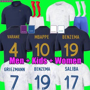 2022 BENZEMA MBAPPE fotbollströja GRIEZMANN Franska tröjor POGBA DEMBELE GIROUD HERNANDEZ VARANE PAVARO kante 22 23 Maillot de fotbollströja Herr dam barn kit Set