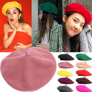 Berets 10 Einfarbig Baskenmütze Mütze Elegante Frauen Mädchen Künstler Mode Lässig Beanie Hut Retro Winter Wollfilz