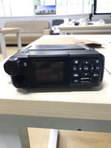 Ricetrasmettitori mobili per autoradio POC con rete pubblica 4G walkie talkie con LTE GSM WCDMA