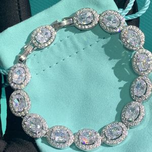 Designer pulseiras Luxurys link mulheres link charme incrustado pulseira de diamante amor moda moda brilhante e eyatching jóias finas Eleg295k