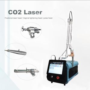 Klinik Kullanımı 10600Nm 60W CO2 Kesirli Lazer Vajinal Sıkıştırma Makinesi Cilt Resurfacin Strenss Serbest Parçaları Yüz Kaldırma Cilt Gençleştirme Ekipmanı