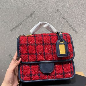 Fashion Flap Mini French Designer Tote Bags Red White Black Coloured Wool Suiting Classic Handbags Gold Tone Metal Hardware Handle Leather Sacoche For Womens cm