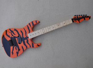 Orangefarbene 6-saitige E-Gitarre mit speziellem Aufkleber, Ahorngriffbrett, kann individuell angepasst werden