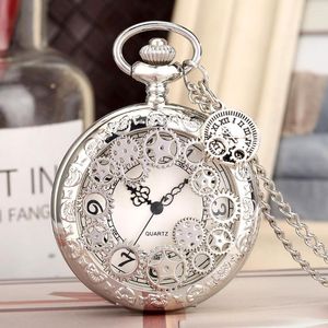 Orologi da taschino Gear Decoration Watch Uomo Donna Quarzo cavo Steampunk Collana con pendente vintage Catena con accessori romani Regalo