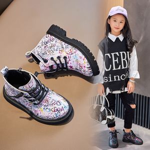 Boots Kids Fashion With Word Prints Legal para meninos filhos unissex coreano pu versátil princesa tornozelo 221121