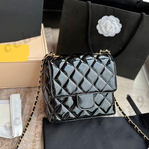 Trend Patent Leather Lambskin Designer Quilted Bags 19x17CM Womens Black Handbags Wallets Vintage Check Matelasse Metallic Turnbuckle Cross Body Coins Purse