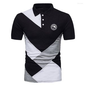 رجال Polos Polos Stitching Polo Shirt Handgun USA شعار الأزياء أعمال البوليستر الطلي