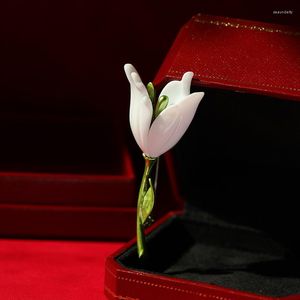 Spille Spilla vintage a forma di tulipano bianco della corte francese Fiore di magnolia femminile Abito letterario retrò Accessori Spilla Abbigliamento Corpetto
