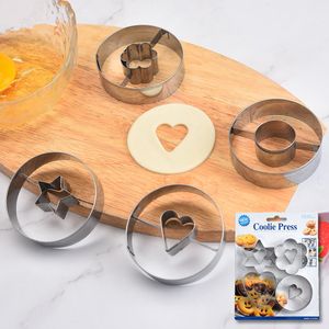 Baking Moulds 4Pcs/set Cookie Stamp Biscuit Custom Stainless Steel Heart Smiling Face Shape Mold Cutter Pastry Bakeware Tools 221122