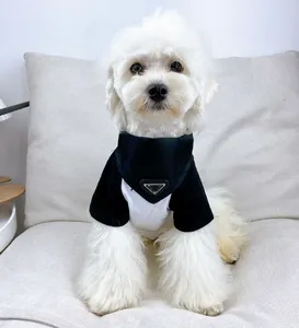 Fashion Pet Hand Holding Rope Dog Triangular Brand Saliva Towel Schnauzer Jarre Aero Teddy Bib Necklet Set Wholesale