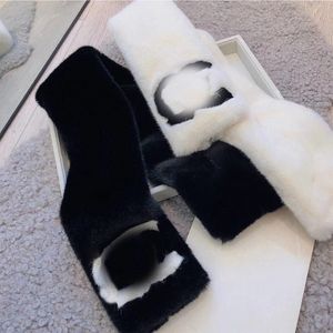 2 Färger Kvinnor Cashmere Scarves Mode Märke Desinger Klassisk Ull Bokstavshalsduk Päls Vinter Långa Sjalar Tjocka Håll dig varm 13-90CM