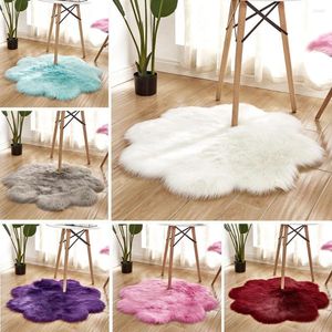 Carpets JU Floral Shape Artificial Wool Sheepskin Hairy Carpet Faux Mat Seat Pad Fur Plain Fluffy Tapetes Soft Area Rug 90CM