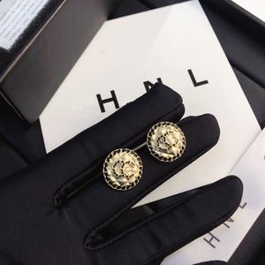 Горячие роскошные дизайнерские круглые черные серьги, очаровательные серьги в женском стиле, изысканные ювелирные аксессуары премиум-класса, избранные подарки для семейной пары