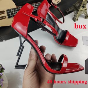 Luxurys Designer Heels Damen Kleid Schuhe Absatz Sandalen Vlassic vielseitiger Party Hochzeitsschuh Diamant Buchstabe High-Heel 8 cm bequeme Sandale Mode Damenschuh gut