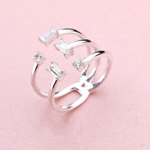 Anello in argento sterling 925 con schegge di scintillio con zirconi cubici Fit Pandora Jewelry Fidanzamento Wedding Lovers Fashion Ring per le donne