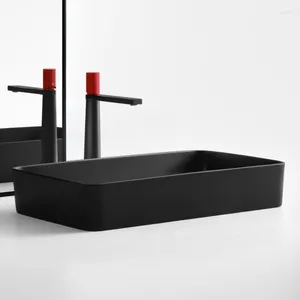 Badtillbehör Set Black Basin Rectangular Wash Basin Inhemska frostad keramisk balkong