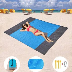 Asciugamano impermeabile coperta da spiaggia di sabbia grande tasca portatile tappetino gratuito campeggio picnic all'aperto