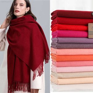 32 Color Solid Thick Cashmere Scarf For Women Large 19068Cm Pashmina Winter Warm Scarf Wraps Bufanda Female with Tassel Scarves J220721
