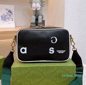 2023 Round Crossbody Bag Women Co-Branded Camera Bags Fashion Letters Red Green Ribbon Genuine Leather Gold Metal Parts High Quality Handbags Purse