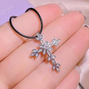 Chains Japan And South Korea Fashion Cross Pendant Temperament White Zircon Necklace Wedding Party Anniversary Gift