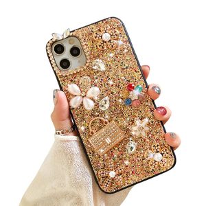 Rhinestones Apple Cell Phone Case Ochrona Ochronna Premium Projekt Projekt Luksusowy Flower Pearl Covers dla iPhone'a 14 13 Pro Max Plus 12 11 Odporny na wstrząsy obudowy zbroi