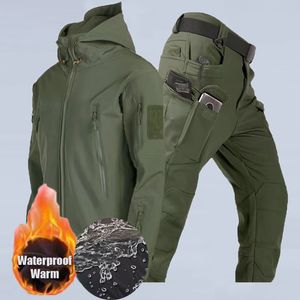 Men's Jackets Autumn Winter Trousers Waterproof Sets Fleece 2 Piece Tracksuits Thermal Coat Fall Camping Hiking Skiing Pants 221122