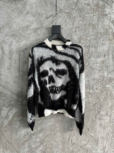 Herr Designertröjor herrkläder Stickad tröja med halsringad kashmir lång Slim Fit kappor Enkelrads spänne Mohair Skull skeletttryck Ull Herrtröja