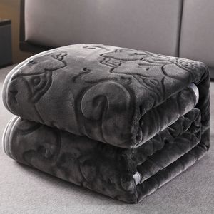 Blanket 7 Size Solid Soft Warm Velvet Autumn Winter Couch Bed Throw Home Decor Flower Bedding Bedspread 221122