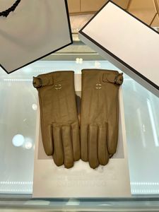 Five Fingers Gloves European Designers Design Popular Autumn and Winter Women's Leather Gloves