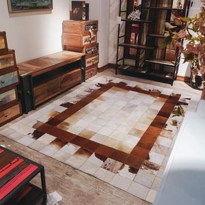 Carpets European Style Luxury Natural Cowhide Patchwork Rug Big Size Milch Cow Skin Fur Chequer Carpet For Living Room