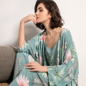 Kvinnors sömnkläder Bomullsviskos damer Tredel Pyjamas Set Women Spring and Autumn Bekväm mjuk hemskrokar med byxor 221122