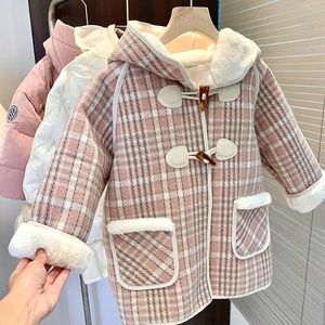 Mantel Baby Mädchen Plaid Woolen Plus Samt Warme Jacke kinder Mittlere länge Horn Schnalle Mantel Winter Kleidung 221122