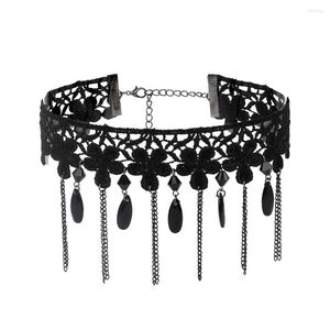 Choker Poputton Gothic Black Lace Tassel Naszyjniki dla kobiet Boho punk tatuaży Bohemia Biżuteria