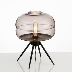 Table Lamps Simple Nordic Creative Glass Small Lamp Designer Art Bedside Bedroom Fashion Living Room Decoration Reading