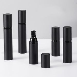 Bottiglie vuote in plastica nera satinata AS con pompa spray Dispenser airless da 15 ml 30 ml 50 ml per liquidi cosmetici/lozione SN308