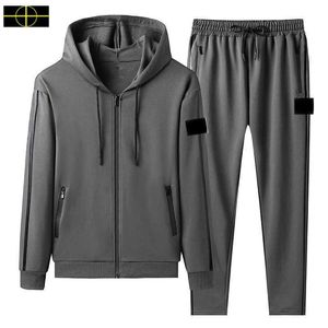 Studi per tracce primaverili e autunnali Stone Islamd Tracksuit Fashion Giacca classica Solido Sport Casual Sports Abito da uomo Top con cappuccio con cappuccio da uomo 978 978