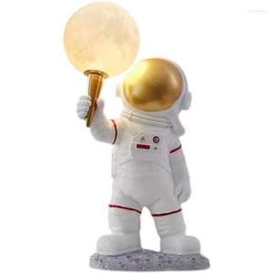 طاولة مصابيح Nordic Space 3D طباعة القمر رائد الفضاء راتنجات الراتنجات بجانب LED Night Light