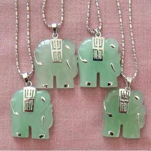 4pcs Natural Green Jade Elephant Anhänger Halskette AAA Grad