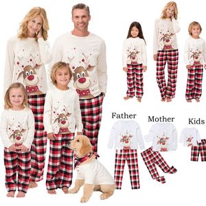 Abiti coordinati per la famiglia Pigiama di Natale Set Indumenti da notte per bambini adulti 2 pezzi Set di pigiami Cervo Top Pantaloni Abiti di Natale 221122