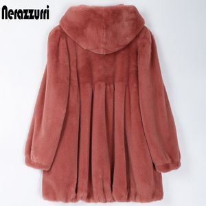 Peles feminino Faux Nerazzurri Pleated Light Soft Faux Pur Coat Women With Hood Skirted Fluffy Jackets For Womens Fall Fashion 5xl 6xl 221123