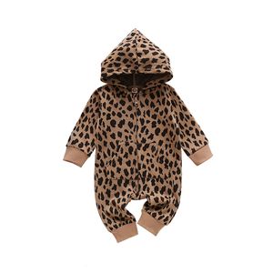 Rompers spädbarn baby flickor pojkar leopard tryck huva romper småbarn långärmad framfickor jumpsuit lös playsuit 221122