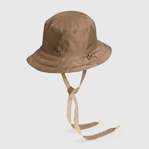 Designer Caps Womens Luxury Multicolour Reversible Canvas Bucket Hat Fashion Hats Men Summer Fitted Fisherman Beach Bonnet Sun Casquette New