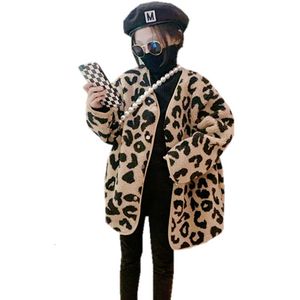 Mantel Junge Mädchen Mode V-ausschnitt Leopard Print Strickjacke Herbst Winter Woll Pelz Jacken Kinder Streetwear Oberbekleidung Koreanische Kleidung 221122