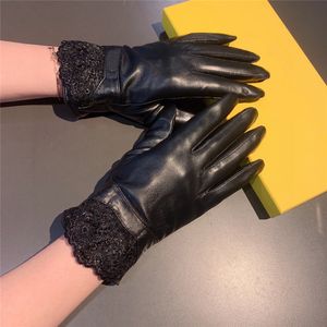 Sexy Lace Leather Gloves Plush Lining Warm Mitten Thick Sheepskin Glove Ladies Touch Screen Mitten With Box