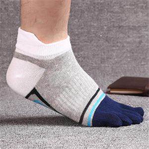 Meias masculinas 1 pares Summer Men Boys Cotton Deding Breathable Five Toe Pure Sock Ideal para 5 sapatos